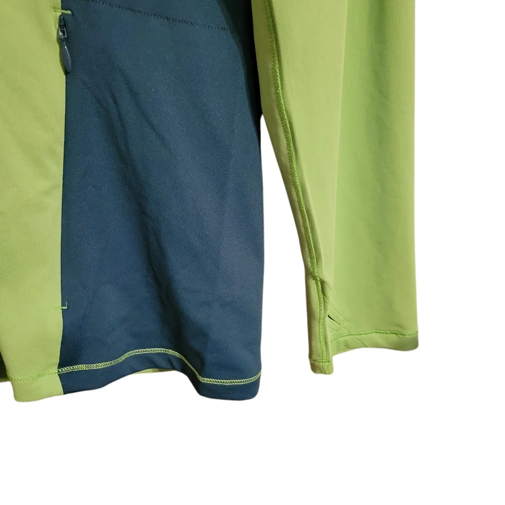 Title Nine Sunbuster Green Long Sleeve Quarter Zip Top